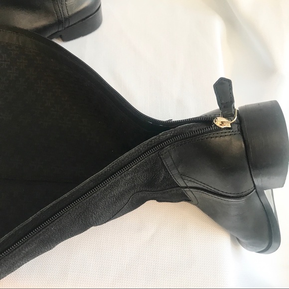 Tory Burch Leather OTK boot size 9 black - Picture 7 of 8